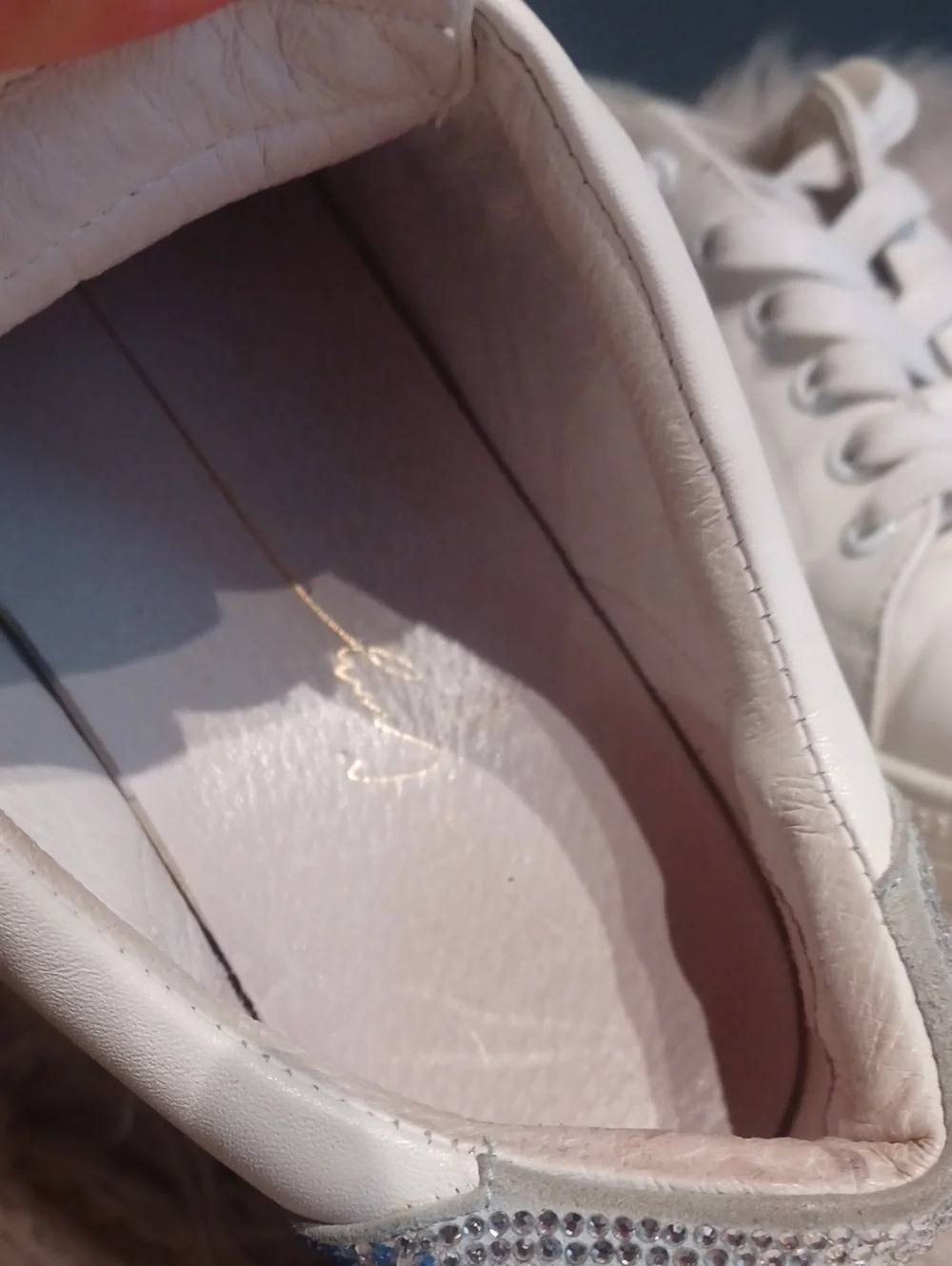 Lola Cruz White Leather Sneakers With Rhinestones